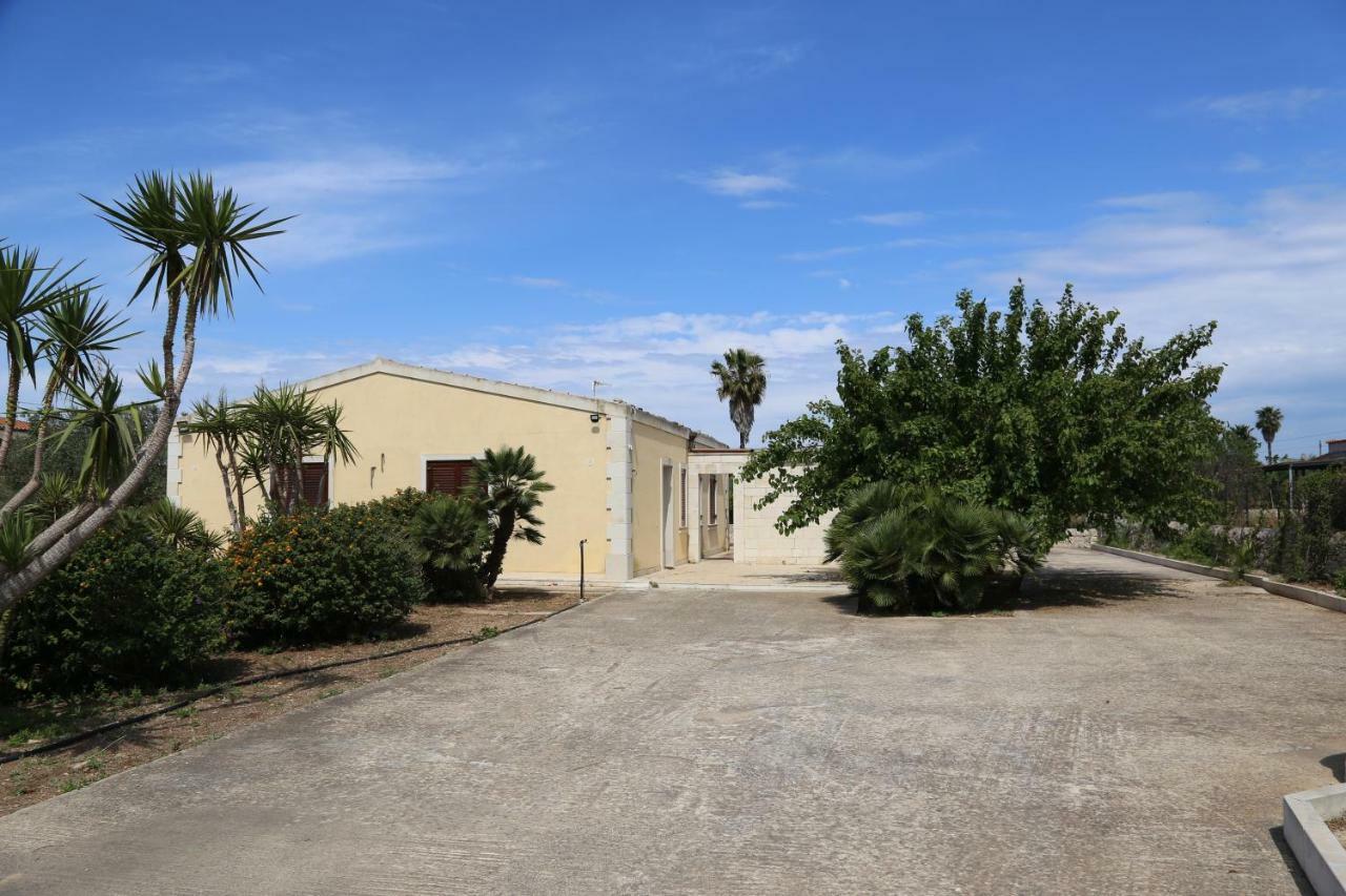 Ville Vendicari Al Mare Reitani Buitenkant foto